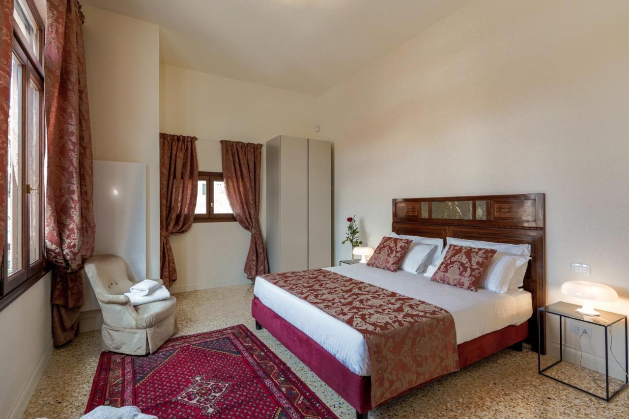 Ca' Longo Palace Damasco Venesia Bagian luar foto